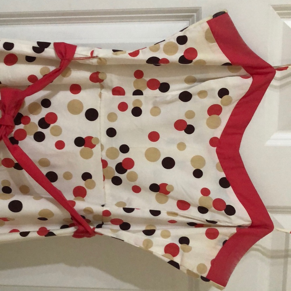 Dress - Picture 2 of 3